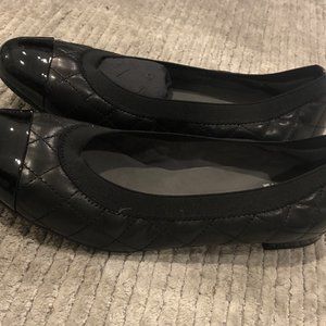 Stuart Weitzman Quiltable Black Nappa Ballet Flats